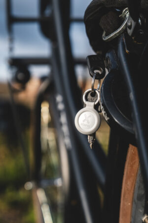 BALISE DE VOYAGE RESISTANTE A L'EAU Xtorm XTAG2A0