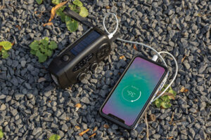 RADIO D'URGENCE EN PLASTIQUE RECYCLE RCS RESCUEWAVE