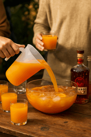 PICHET EN POLYPROPYLENE 110 CL RAS BORD